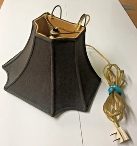 VINTAGE SEIDE STOFF WAND HALBSCHIRM MIT ELEKTRISCHEM LICHT FÜR SKULPTUR KUNST MALEREI - Bild 1 von 6