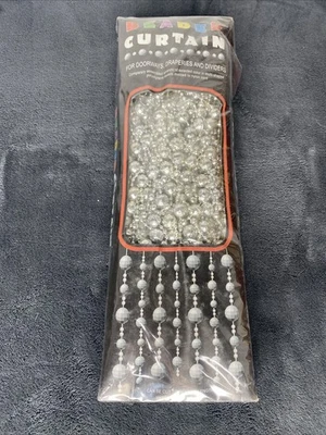 Bola de discoteca de plástico cortina frisada vintage 78 L x 24 W NOVA - Imagem 1 de 4