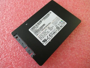 New Samsung 128GB 2.5" 7mm Internal SSD Drive SATA MZ-YLF1280 CM871a 2.5-Inch - Picture 1 of 1