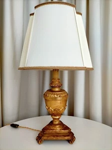 Candeliere '700 Legno Dorato Montato A Lampada - Foto 1 di 24