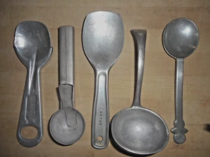 5 VINTAGE RETRO SPOONS*Sweet Collection of SPOONS* some Advertising Spoons Misc. - Picture 1 of 21