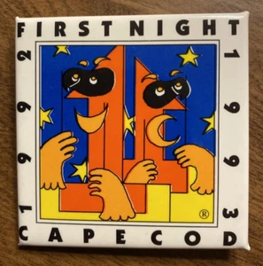 Vintage 1992-1993 First 1st Night Cape Cod MA Numbers w/Hands Mask Pin C1b - Picture 1 of 17