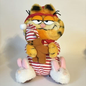 Vtg 1978,81 Dakin Garfield in Pajamas w/ Bunny Slippers & Bear Plush 9" - Picture 1 of 11