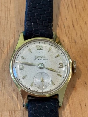 Vintage DOXA Anti Magnetic Winding Women Wrist Watch Swiss Made 6704 B - Image 1 of 4