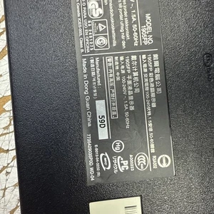 Dell 1905FP 19-inch LCD Monitor - Picture 1 of 5