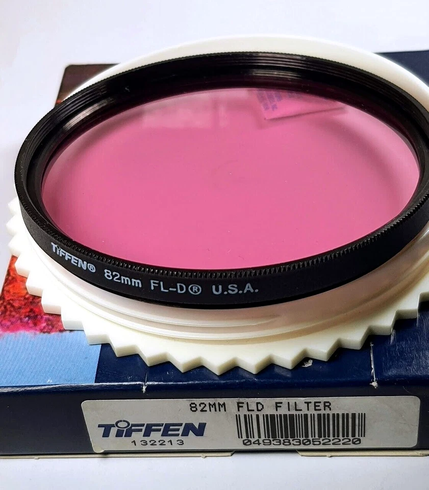 Tiffen Authentic 82mm FL-D Glass Lens Filter Fluorescent FLD FL-Day Professional - Image 1 of 4