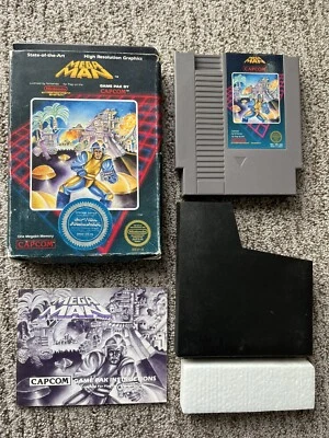 Mega Man (Nintendo 1987) NES CIB Complete Rare Dr Wright Error Box 1st Edition - Image 1 of 4