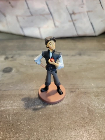 Tangled apple Flynn Rider Pixar Disney toy figure Cover