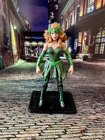 Marvel Universe Hasbro Thor ENCHANTRESS 3.75" Action Figure Cover