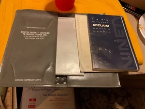 1990 Plymouth Acclaim Owners Manual & Folder Griffin Garrett Waycross GA - Picture 1 of 3