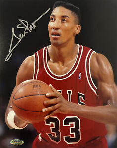 Scotty Maurice Pippen Rare Signed Autographed 10x8 Chicago Bulls Photo IPA COA