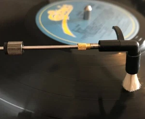 Anti-static Vinyl LP Record Dusting cleaner Sweeping Arm, with Goat Hair Brush - Picture 1 of 12
