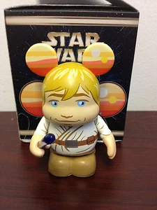 Luke Skywalker, 3" Vinylmation Star Wars Series #2, A New Hope, SOLO EN PARQUES - Imagen 1 de 2