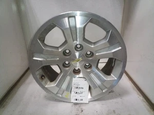 Wheel Classic Style 18x8-1/2 5 Spoke Fits 14-19 SILVERADO 1500 PICKUP 11823439 - Picture 1 of 12