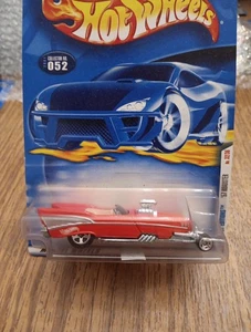 Hot Wheels First Editions '57 Roadster #052 2001 rojo 32/36 juguete diecast vintage - Imagen 1 de 14