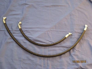 BRANDNEUES PAAR MGB ROADSTER GT 1967 BIS 1974 GUMMI-ÖLKÜHLERLEITUNGEN bcs8 - Bild 1 von 1
