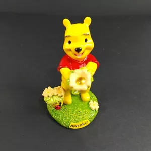 Disney Winnie Puuh Geburtsstein Figur - November - Bild 1 von 7