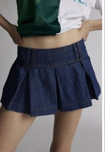kimchi blue Blaire Pleated Denim Micro Short Size XXL NWT - Picture 1 of 3