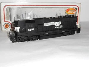 Bachmann #61241 DCC fitted Norfolk & Southern GP50 Diesel loco. Excell cond. HO. - Picture 1 of 11