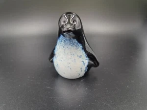 GLASS STATUE FIGURINE PENGUIN GORDON STUDIO HAND MADE AUSTRALIA - Picture 1 of 9
