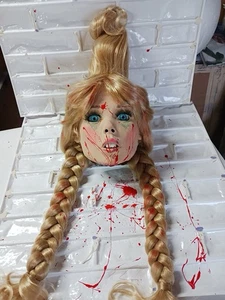 Mean One Grinch Evil Halloween Horror Cindy Lou Who Head Prop Bloody 1 Of A Kind - Picture 1 of 5