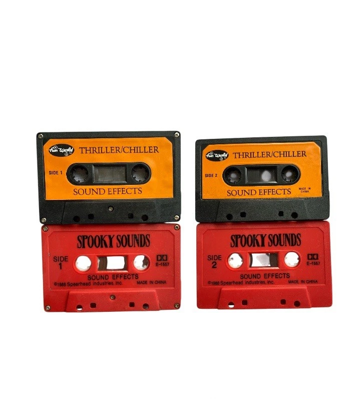 Lot Of 2 Spooky Vintage 90s Halloween Cassettes  Foto 1 de 1