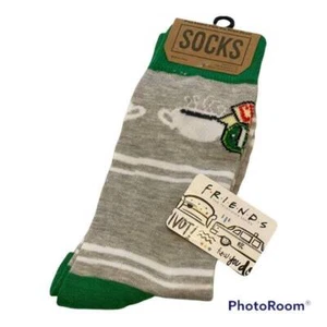 Calcetines Friends TV Show Crew Calcetines 6-12 Verde Gris Central Perk Café Nuevos con Etiquetas - Imagen 1 de 4