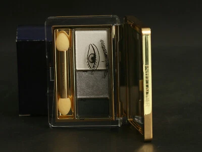 ESTEE LAUDER PURE COLOR INSTANT INTENSE EYESHADOW TRIO - 01 SMOKED CHROME - BNIB - Image 1 of 2