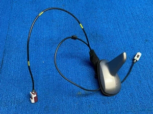 PEWTER SILVER 2007-2013 MERCEDES S550 W221 SEDAN EXTERIOR SHARK FIN ANTENNA OEM - Picture 1 of 6