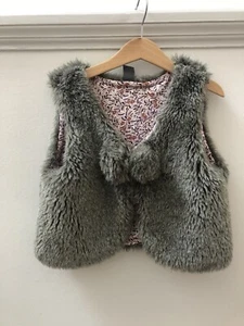 Zara Fur Gillet Size M 134cm - Picture 1 of 2