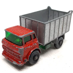 Lesney Matchbox GMC Tipper Truck No.26 1968 Red Made in United Kingdom - Picture 1 of 8