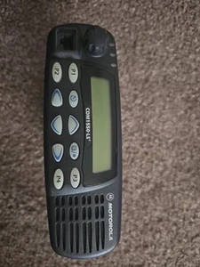 Motorola CDM1550 LS + AAM25RHF9DP6AN - Picture 1 of 5