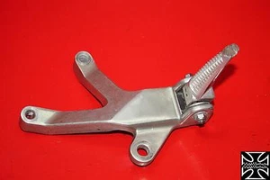 Yamaha YZF600R 2003 YZF 600R clavija trasera derecha para pasajeros trasero - Imagen 1 de 10
