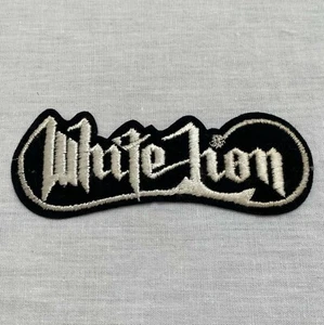 Vintage WHITE LION Metall Patch - Bild 1 von 2