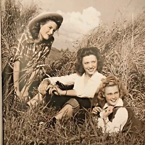 1942 SMU College Yearbook Dallas TX KALEIDOSCOPE 1940s Fashions 40s - Picture 1 of 7