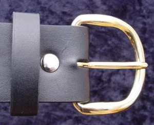 Einfache goldene Gürtelschließe, Gürtelschnalle, für Gürtel - Bild 1 von 1