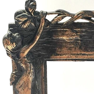 Vtg Cast Iron Bronze Tone Art Nouveau Picture frame Woman Lotus Flower Moon 4x6 - Foto 1 di 11