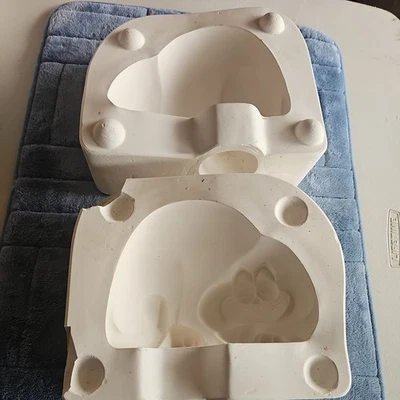 DE COLECCIÓN OCEAN STATE OS 369 COMIC GATO BANCO CERÁMICA MOLDE FUNDIDO Foto 1 de 4