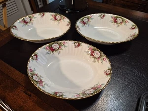 Set of 3 Royal albert vegetable bowls celebration 1969 EX Condition 9" x 7.5" EX - Picture 1 of 2