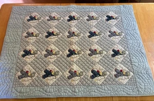 Vtg Handmade Hand Embroidered Quilted Baby Crib Fishing Quilt - Imagen 1 de 6