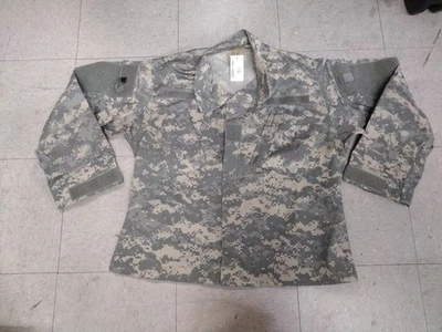 NEW ARMY ACU DIGITAL UNIFORM SHIRT 50/50 MATERIAL UCP JACKET MEDIUM X SHORT  - Image 1 of 2