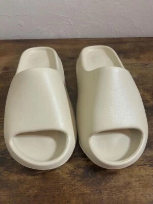 Мужские горки Adidas Yeezy размер 12 - Изображение 1 из 4