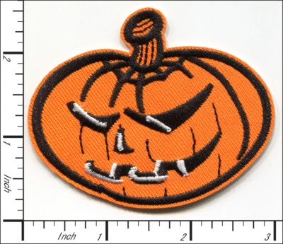 32 Pcs Embroidered Iron on patches Halloween Pumpkin 76x63mm AP021pP1 - Image 1 of 2