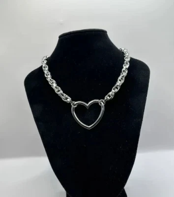 Grueso Corazón Colgante Collar Plata Distintivo Cadena Joyería Regalo para Mujer Foto 1 de 4