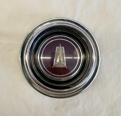 Plymouth Fury Belvedere 1963 volante bocina botón tapa bonito Foto 1 de 4