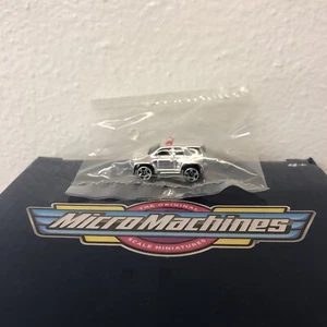 2020 2021 Micro Machines Series 3 blind bags RARE Chrome Command SUV #0166 CHASE - Picture 1 of 3