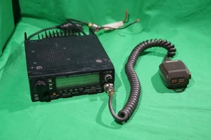 Kenwood tm-731a Transceiver HAM Radio - Foto 1 di 6