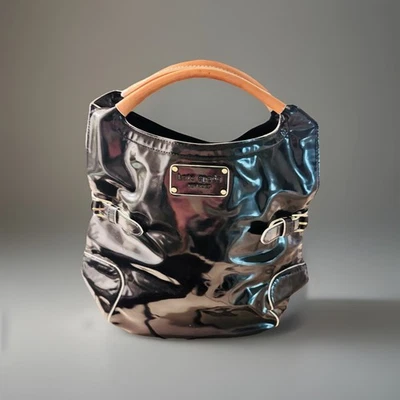 Cartera grande plisada Kate Spade  Foto 1 de 4