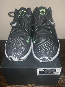 Nike KD 14 Negro Lima Brillo Gris Niebla Blanco (CW3935-005) Para hombres Talla 18 - Imagen 1 de 6