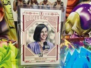 Megan Olivi Broadcaster (Voces del Octágono) Donruss UFC 2022 Nº223✨ - Imagen 1 de 4